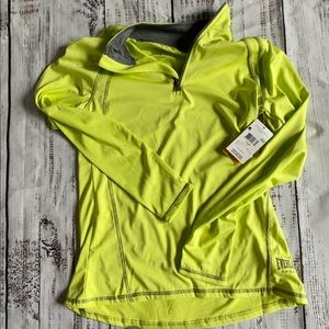 NWT everlast pullover